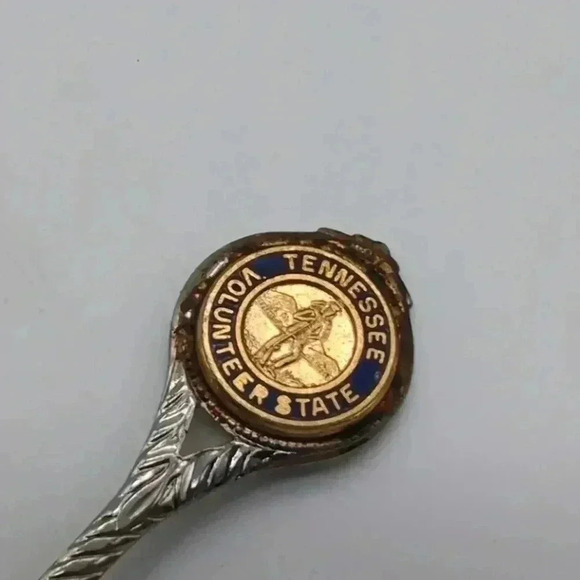 Vintage Tennessee Volunteer State Souvenir Spoon Kitschy cool!! - Picture 2 of 5